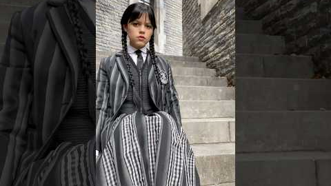 Can you guys watch her real quick???? 🖤 #Wednesday